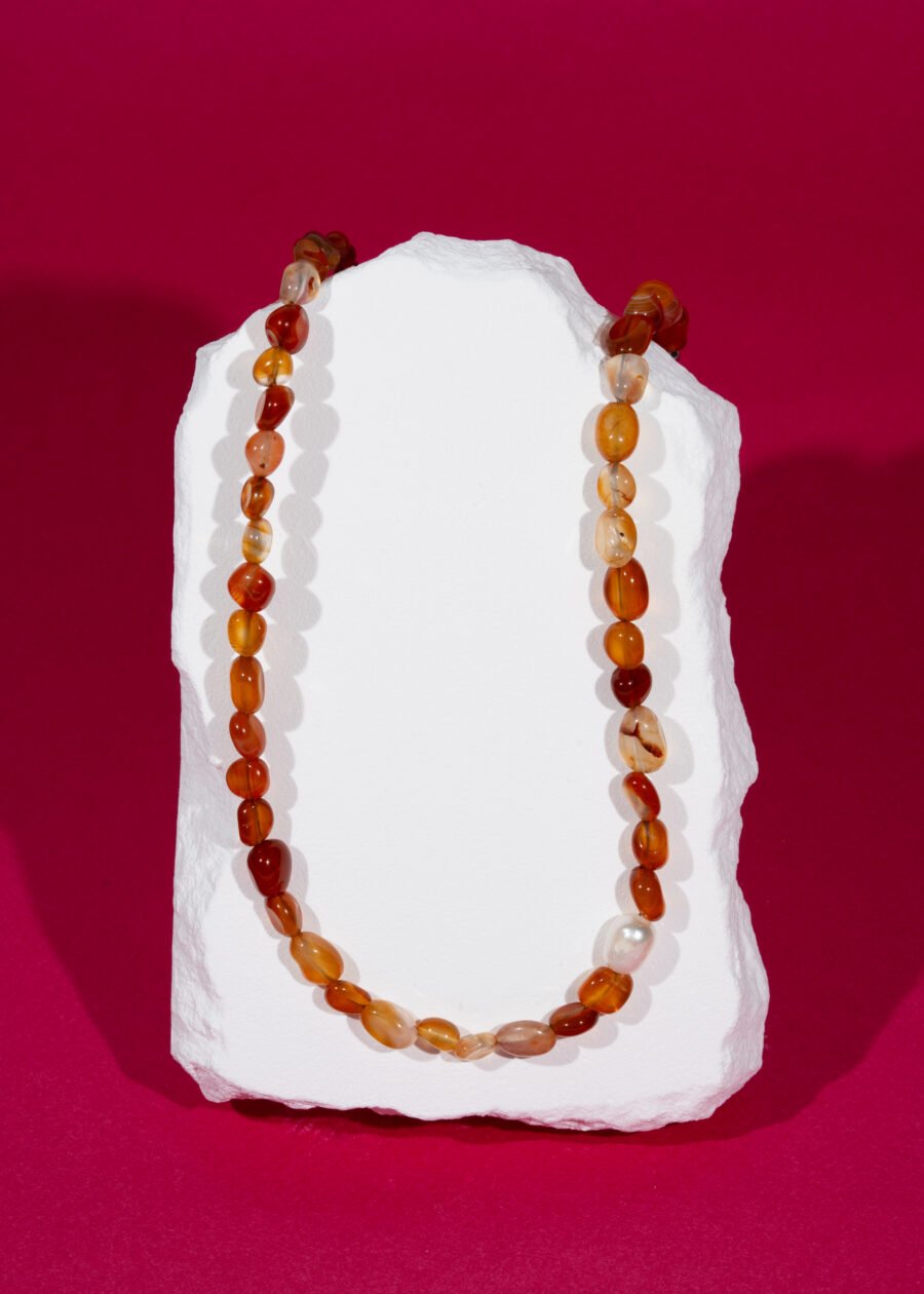 İnci Detaylı Akik Doğal Taş Kolye İnci Detaylı Akik Doğal Taş Kolye