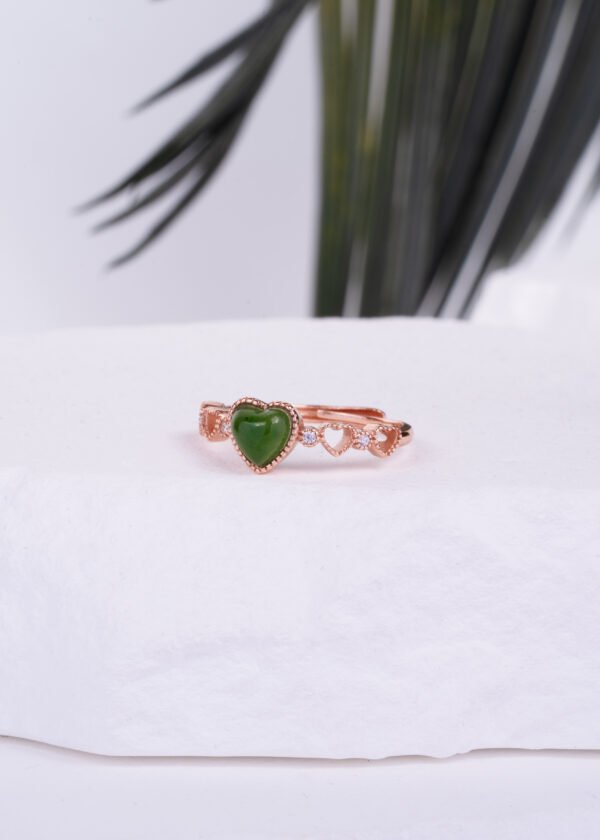 Ayarlanabilir Kalp Detaylı Rose Gold Kaplama Yeşim Doğal Taş Yüzük - Görsel 2