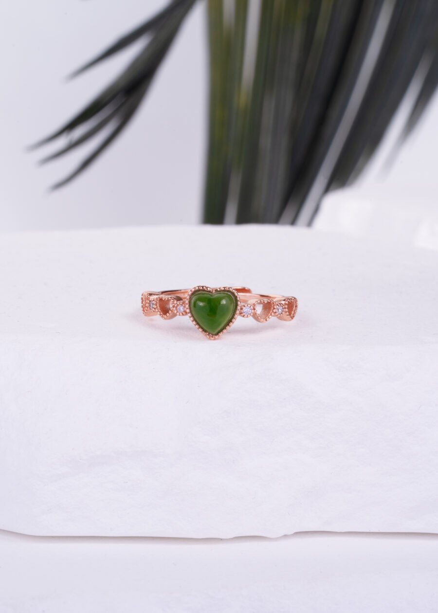 Ayarlanabilir Kalp Detaylı Rose Gold Kaplama Yeşim Doğal Taş Yüzük