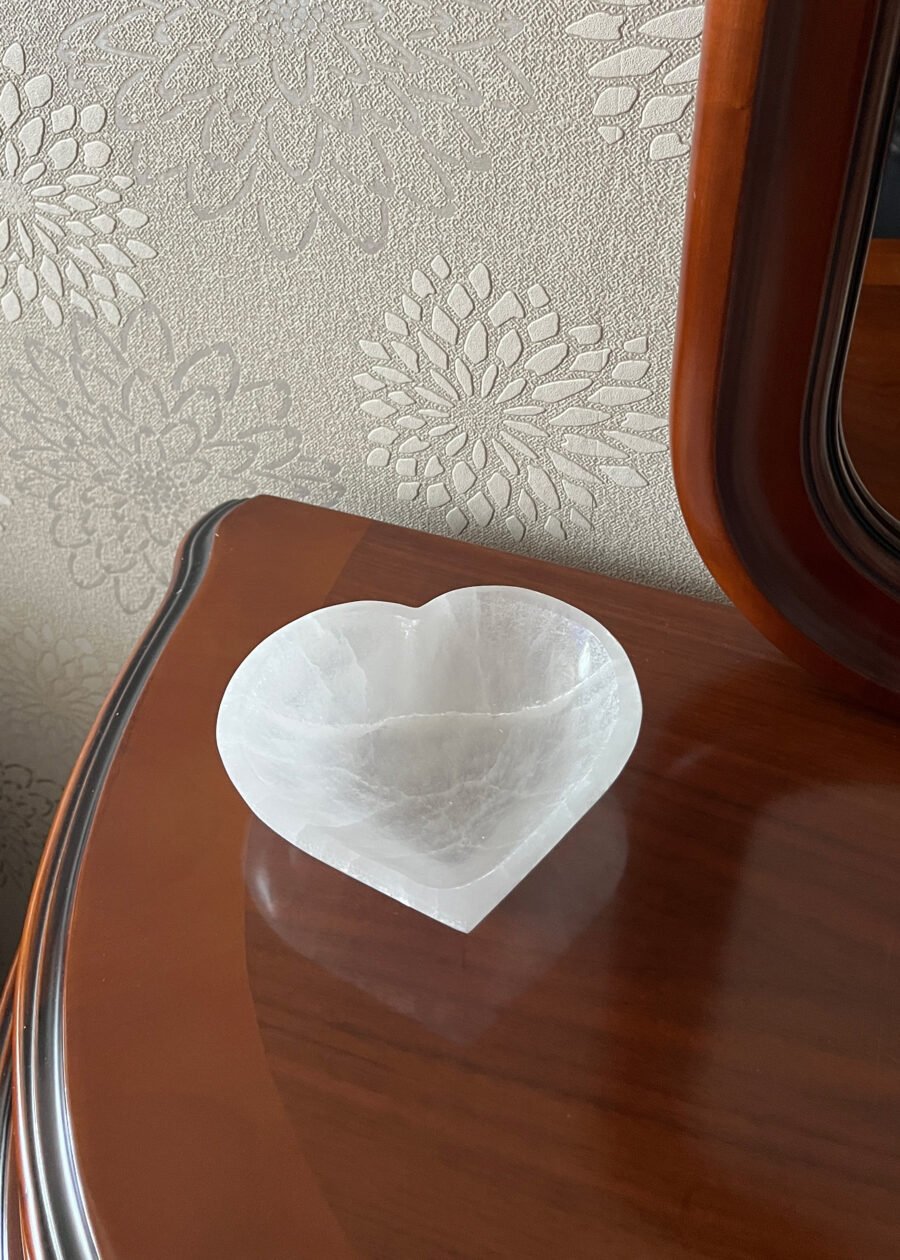 15 cm Kalp Şeklinde Selenit Doğal Taş Kase