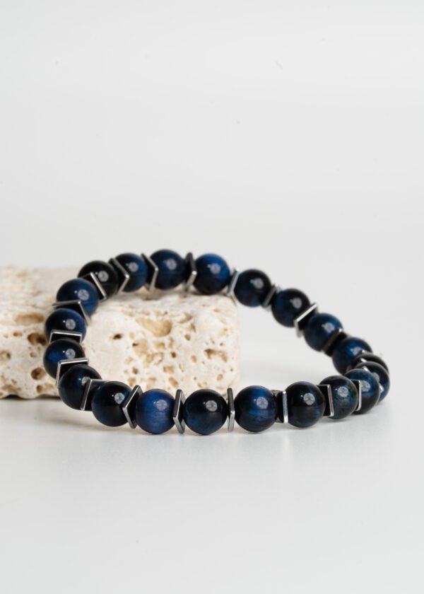 Hematit Detaylı 8mm Lacivert Kaplan Gözü Doğal Taş Bileklik