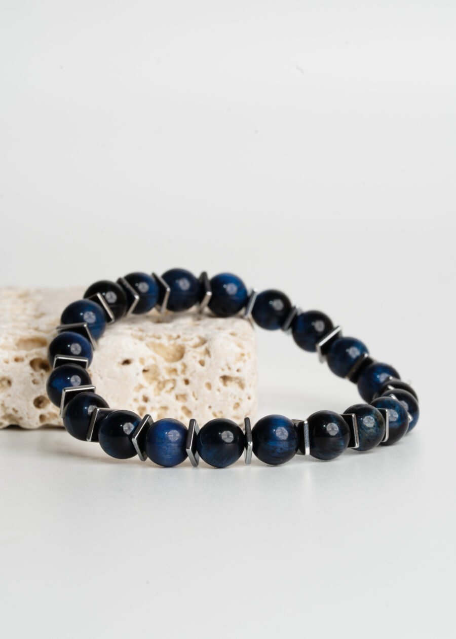 Hematit Detaylı 8mm Lacivert Kaplan Gözü Doğal Taş Bileklik